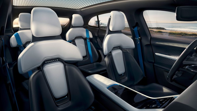 Illustration for article titled Let's talk about car seats.